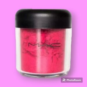 MAC Cosmetics Brash & Bold Pigment Loose Eyeshadow